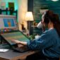 woman with editor occupation wearing headphones_482257 10564 85x85